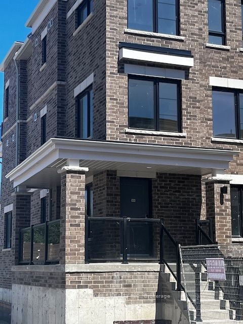 home for lease on 16B Lookout Drive