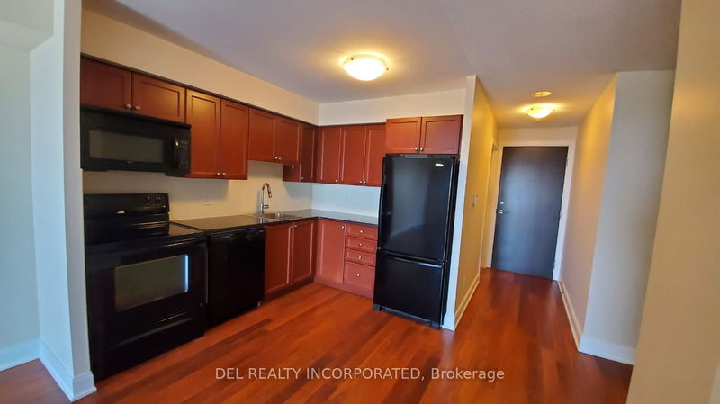 home for lease on 3811-125 VILLAGE GREEN Square