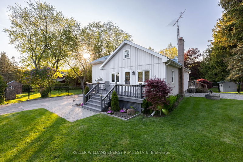 home for sale on 3362 Concession 8 Road