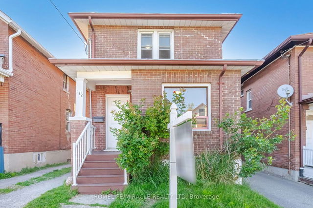 132 Adelaide Avenue