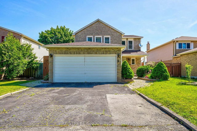 5 Gilmour Drive