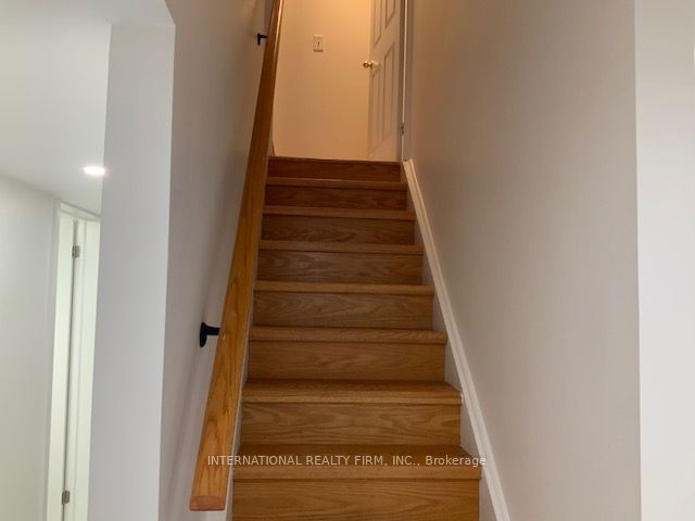 58 Trumpeter Street