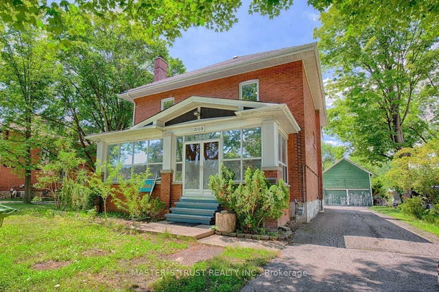 Upper - 2668 Midland Avenue