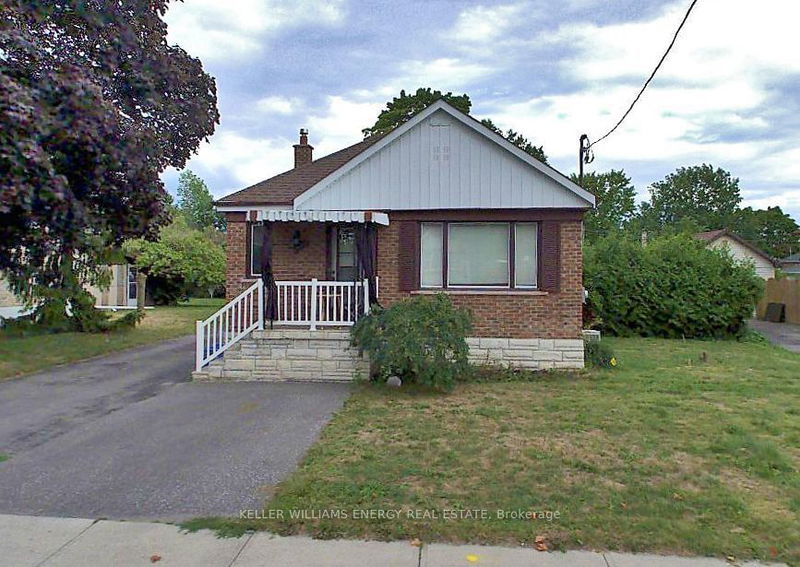 home for lease on Bsmt-509 Adelaide Avenue W