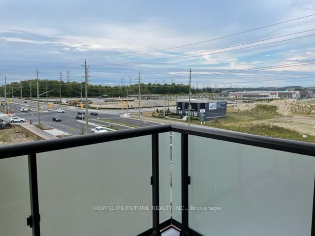 home for lease on 407-2550 SIMCOE Street