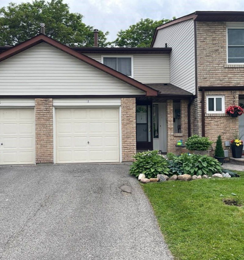 home for lease on 2-1330 Trowbridge Drive W