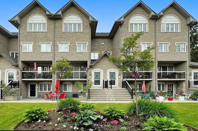 home for sale on 204-1995 Royal Road