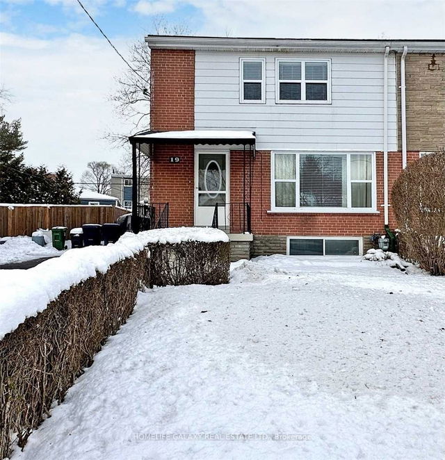 19 Chesnut Crescent