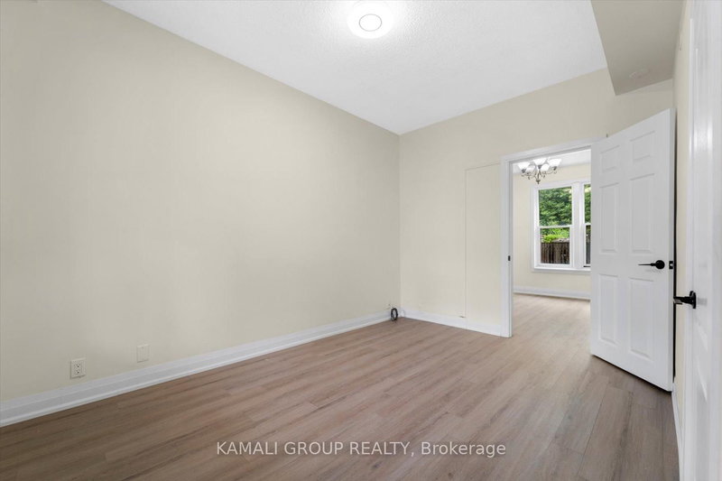 Main - 254 Bruce St, Oshawa, L1H 1R5 | Image 3