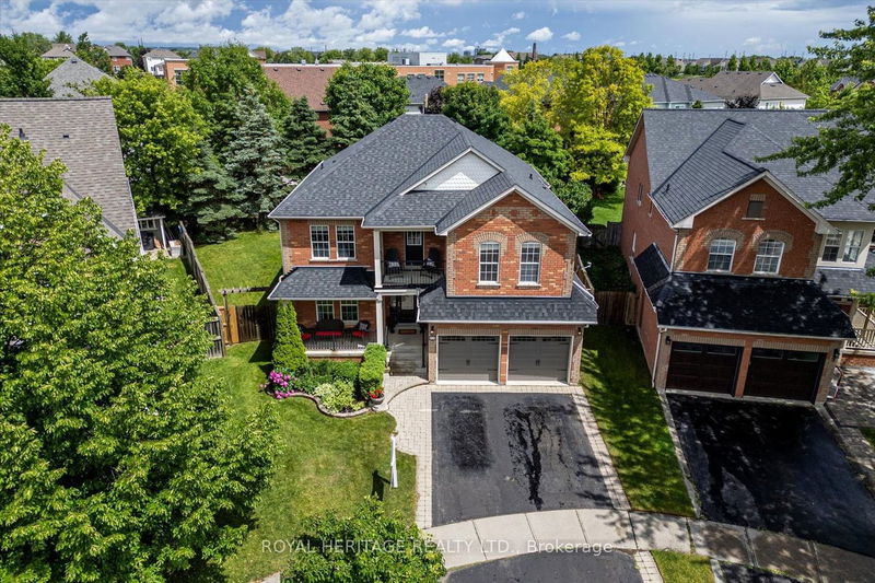 home for sale on 11 Dopp Crescent