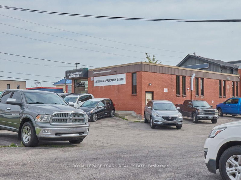 349 King St W, Oshawa, L1J 2J8 | Image 3