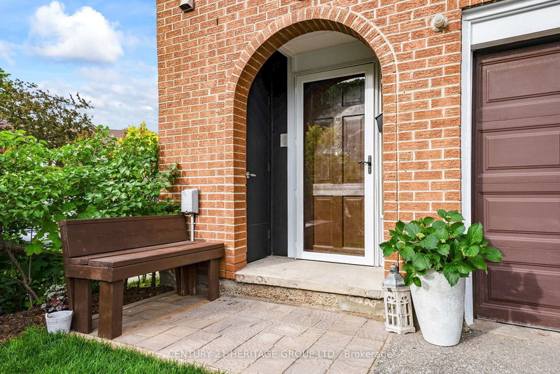 49 - 40 Dundalk Dr, Toronto, M1P 4S3 | Image 3