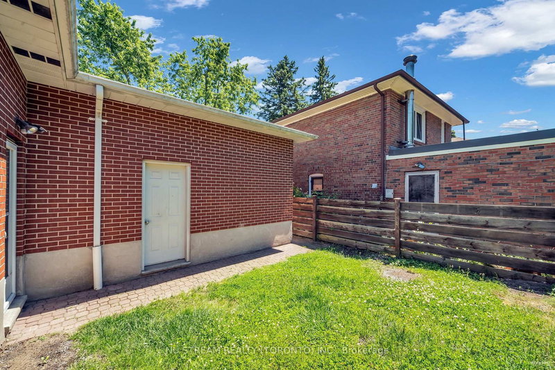 (Lower) - 26 Bendale Blvd, Toronto, M1J 2B3 | Image 3