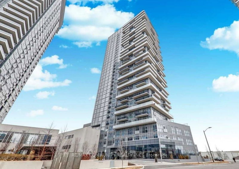 home for lease on 2203-225 Village Green Square