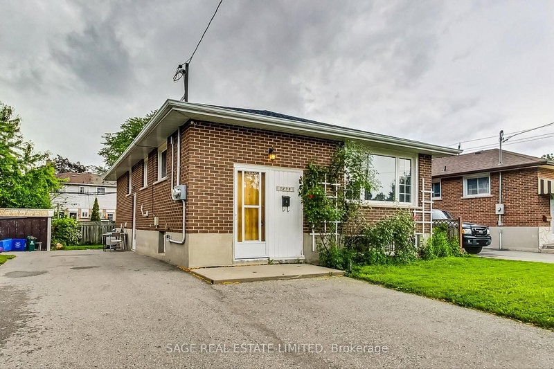 Main - 1398 Lakefield St, Oshawa, L1J 3Y9 | Image 2
