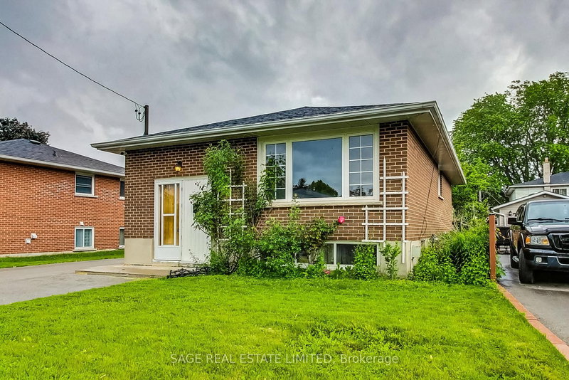 Main - 1398 Lakefield St, Oshawa, L1J 3Y9 | Image 3