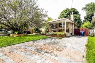 44 Sundance Cres  Toronto, M1G 2M2 | Image 1