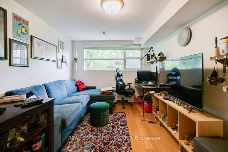 52 Herbert Ave  Toronto, M4L 3P9 | Image 23