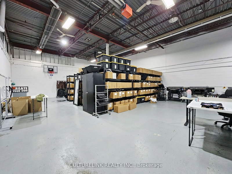 31 & 32 - 501 Passmore Ave, Toronto, M1V 5G4 | Image 2