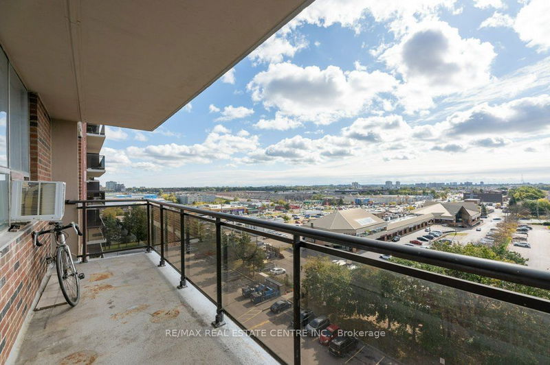  912 - 1950 Kennedy Rd  Toronto, M1P 4S9 | Image 28