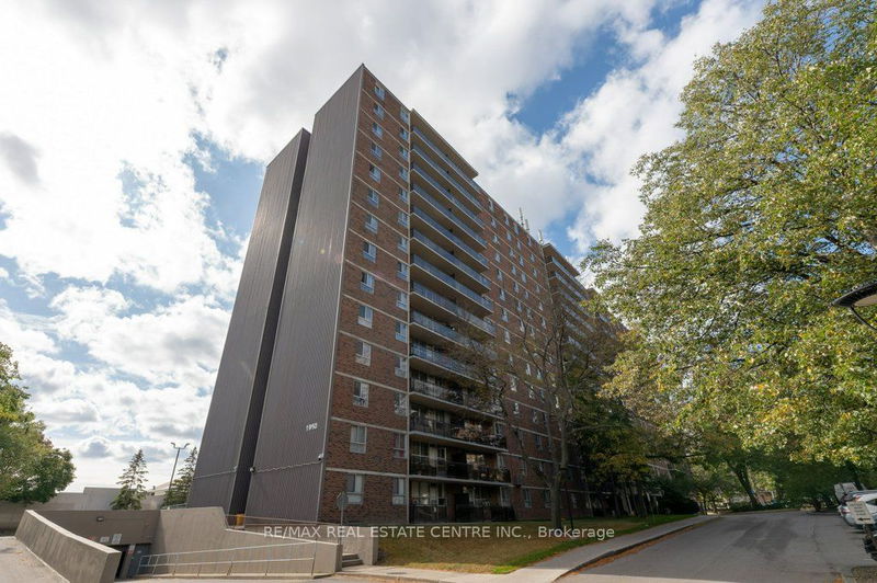  912 - 1950 Kennedy Rd  Toronto, M1P 4S9 | Image 37