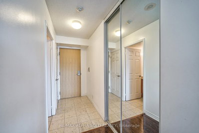 Unit 711 — 68 Grangeway Avenue — photo 2