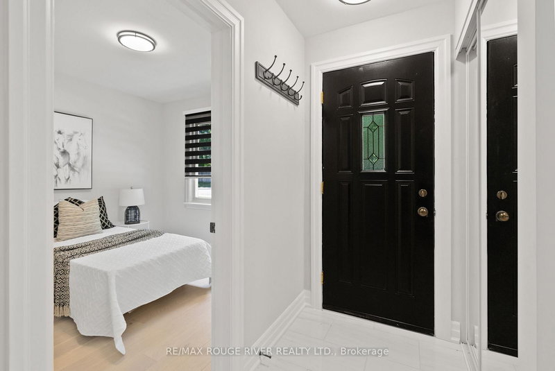 267 Liberty St N, Clarington, L1C 3Y6 | Image 3