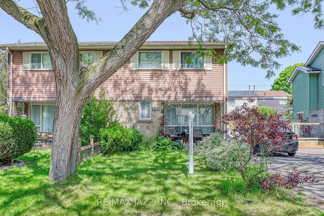 325 Rondeau Court