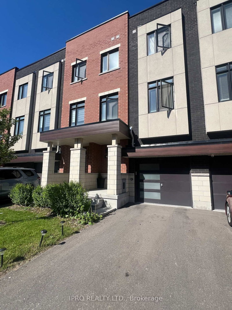 906 Kicking Horse Path, Oshawa