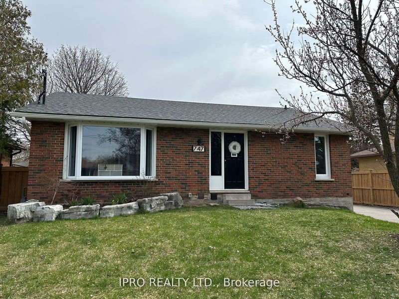 home for lease on LOWER-747 GLENFOREST Street