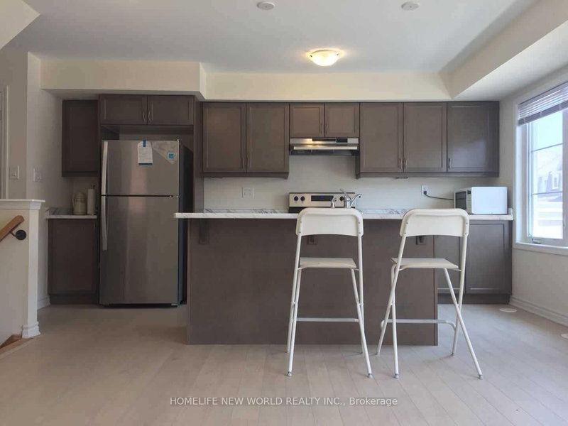 32 Fusilier Dr, Toronto, M1L 0J4 | Image 2