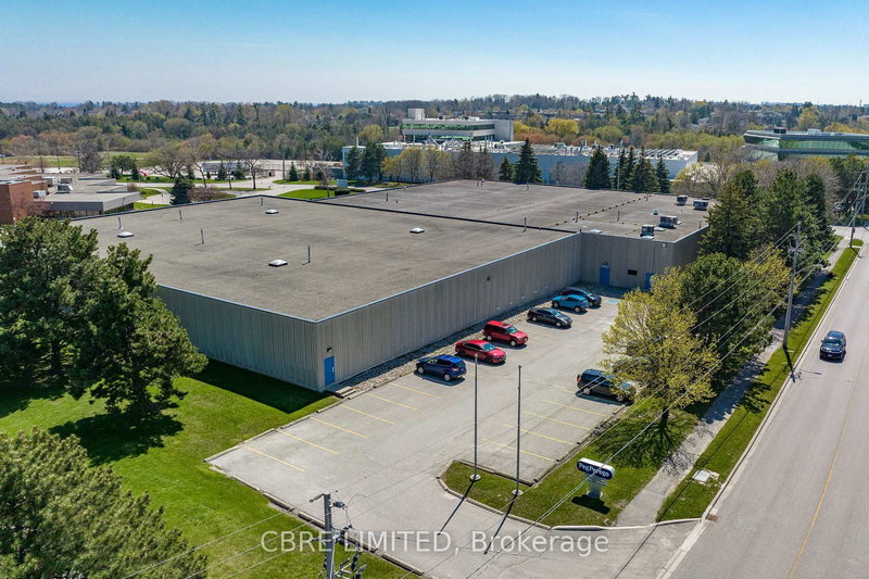 585 Granite Crt, Pickering, L1W 3K1 | Image 3