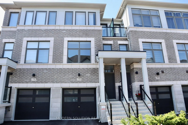 778 Kootenay Path, Oshawa, L1H 0A7 | Image 2