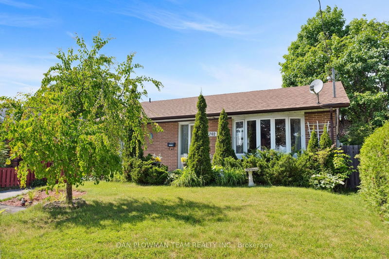 home for sale on 762 Eastbourne Avenue