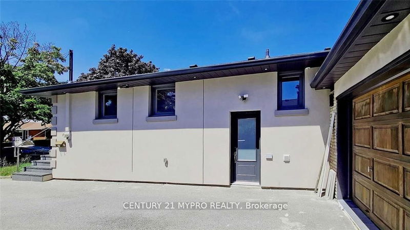 home for lease on Bsmt-23 Mozart Avenue