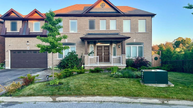 home for lease on 7 Wimbledon Court