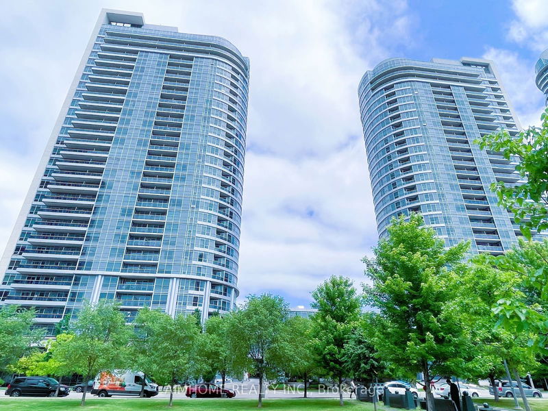 home for lease on 2217-181 Village Green Square