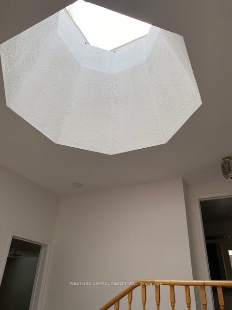 Room2