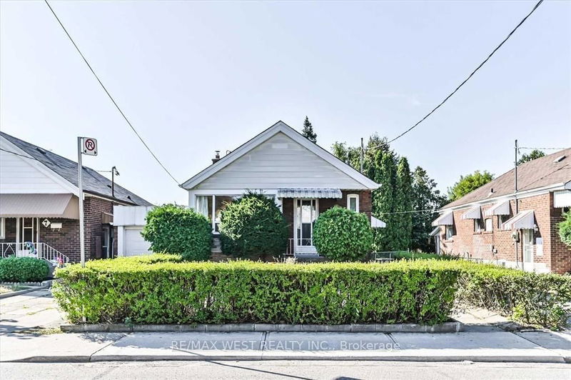 home for lease on 5 Dieppe Road S