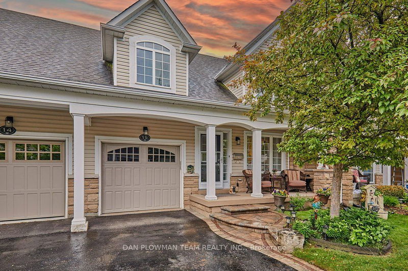home for sale on 15-350 Lakebreeze Drive