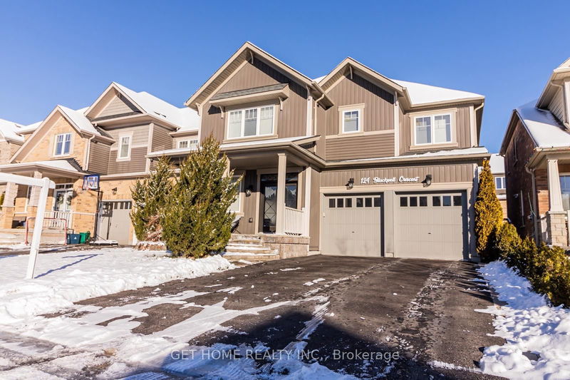 home for lease on 124 Blackwell Crescent