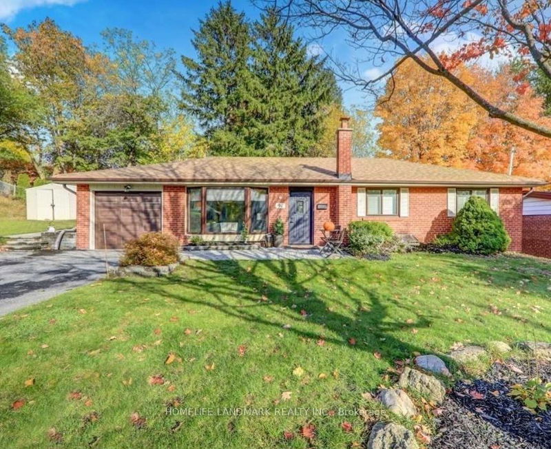 home for lease on 91 Fanfare Avenue