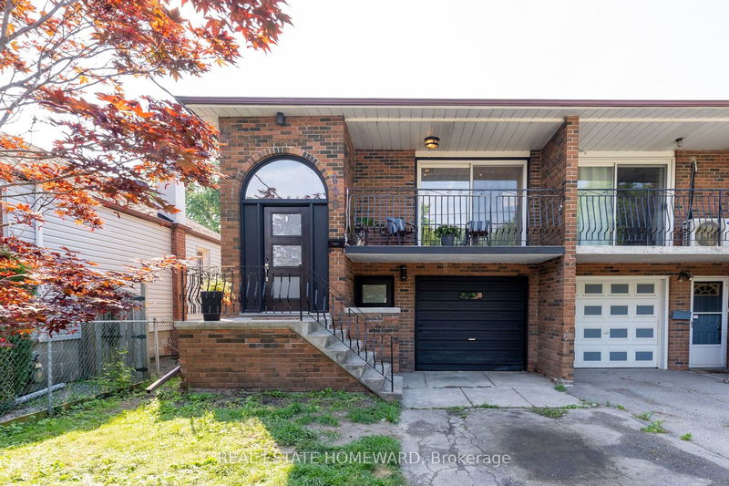home for sale on 196 Aylesworth Avenue