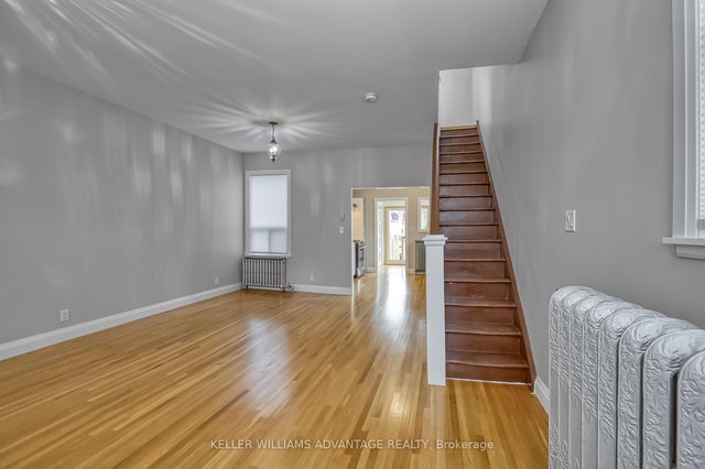 Upper - 35 Queen Victoria Street