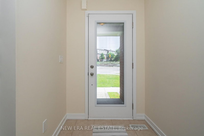 10 - 1299 Glenanna Rd, Pickering, L1V 0C9 | Image 3