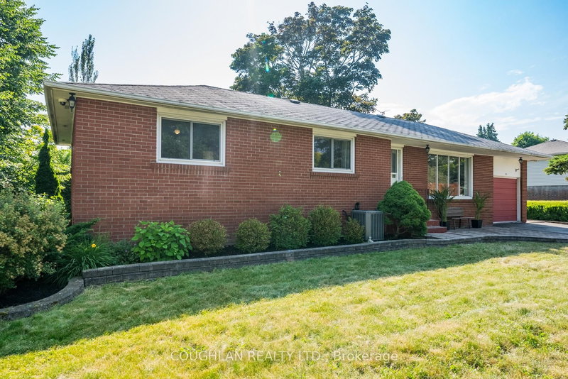 40 Hills Rd, Ajax, L1S 2W4 | Image 3