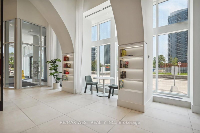 303 - 2033 Kennedy Rd, Toronto, M1T 0B9 | Image 2