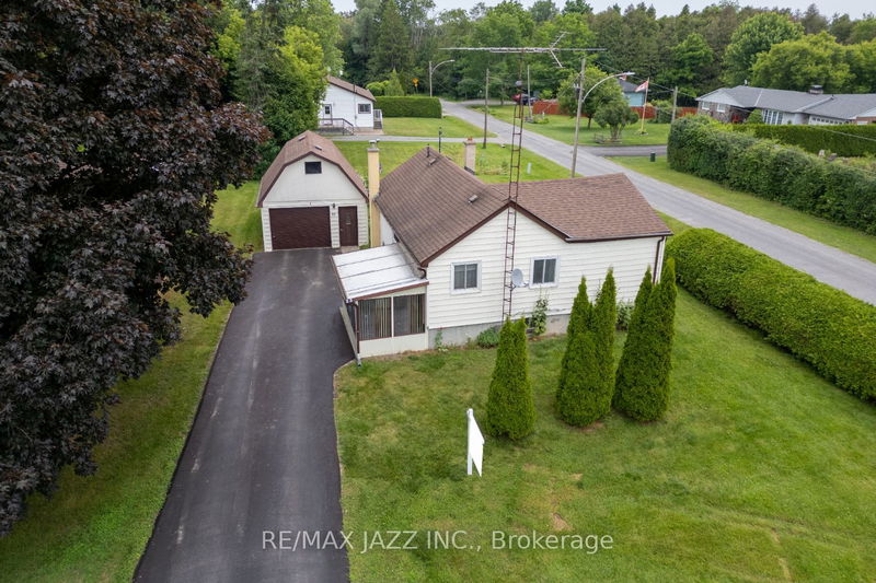 home for sale on 25 North Division Street