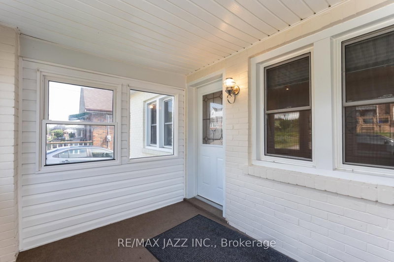 265 Clarke St, Oshawa, L1H 5G4 | Image 2