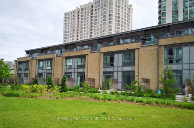 Pri bed - 215 Bonis Avenue